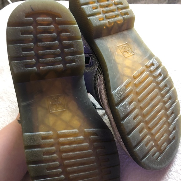 Dr. Martens rainbow glitter boots - Picture 6 of 6